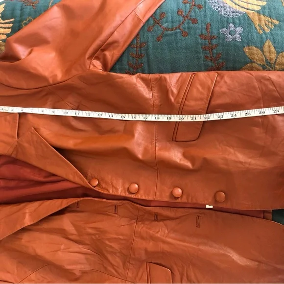 Women’s Vintage Genuine Leather Jacket - Picture 7 of 8